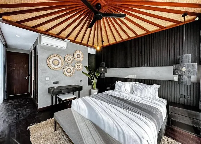 Nakula - Designer 3 Level Only 5 Mins To Villa Canggu