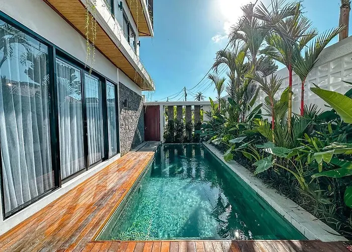Nakula - Designer 3 Level Only 5 Mins To Canggu